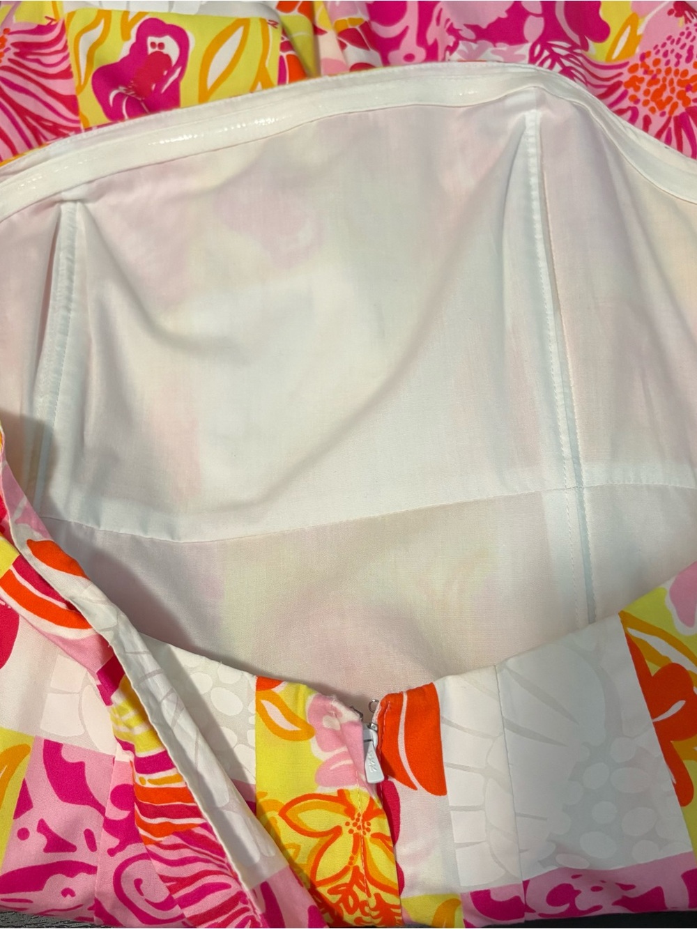 Lilly Pulitzer Strapless Floral Patchwork Dress in Pink, Yellow & White Sz 6 - Picture 16 of 16